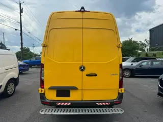 2021 Mercedes-Benz Sprinter Cargo Van