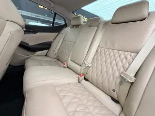 2023 Nissan Maxima