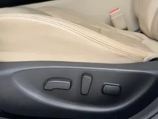 2023 Nissan Maxima