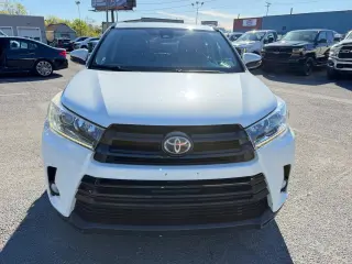 2017 Toyota Highlander