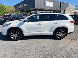 2017 Toyota Highlander