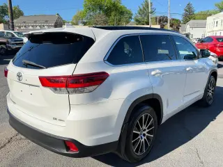2017 Toyota Highlander