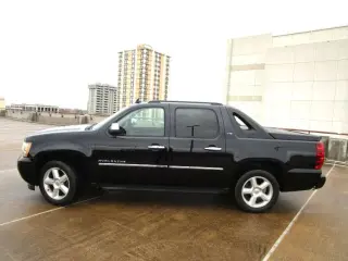 2010 CHEVROLET AVALANCHE