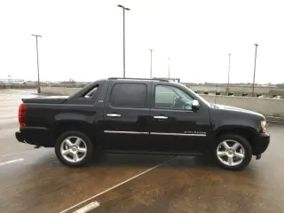 2010 CHEVROLET AVALANCHE