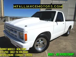 1993 CHEVROLET S10 REGULAR CAB