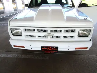 1993 CHEVROLET S10 REGULAR CAB