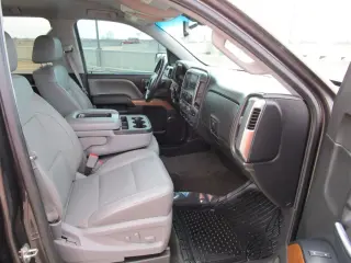 2016 CHEVROLET SILVERADO 1500 CREW CAB