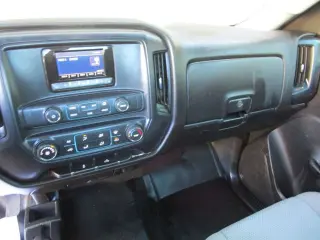 2015 CHEVROLET SILVERADO 3500 HD REGULAR CAB & CHASSIS