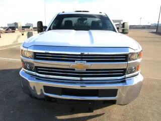2015 CHEVROLET SILVERADO 3500 HD REGULAR CAB & CHASSIS