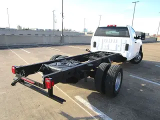 2015 CHEVROLET SILVERADO 3500 HD REGULAR CAB & CHASSIS