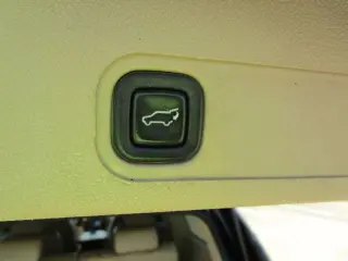 2013 CHEVROLET SUBURBAN 1500
