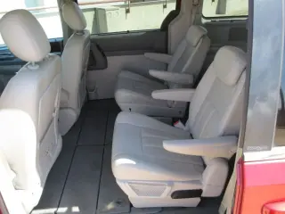 2009 CHRYSLER TOWN & COUNTRY