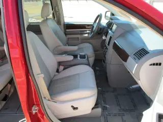 2009 CHRYSLER TOWN & COUNTRY