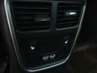 2016 DODGE CHARGER