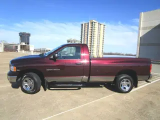 2004 DODGE RAM 1500 REGULAR CAB