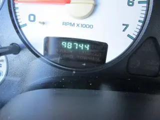 2004 DODGE RAM 1500 REGULAR CAB