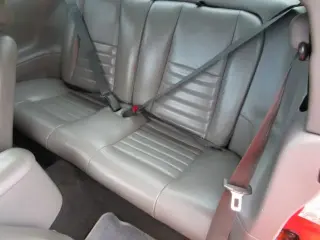 2004 FORD MUSTANG