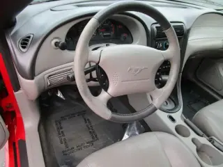 2004 FORD MUSTANG