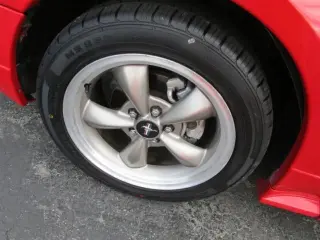2004 FORD MUSTANG