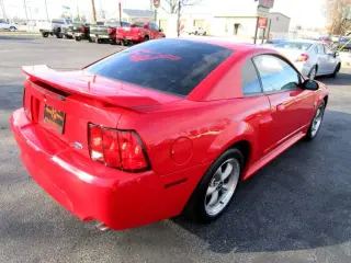 2004 FORD MUSTANG