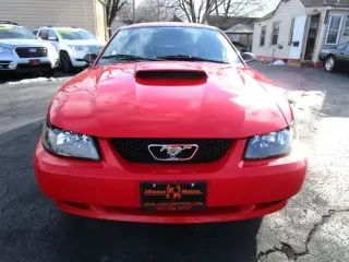 2004 FORD MUSTANG