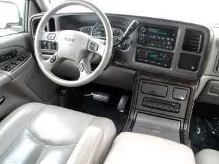 2005 GMC YUKON