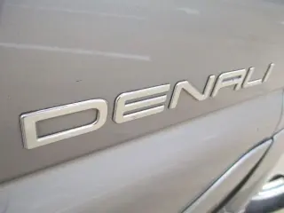 2005 GMC YUKON