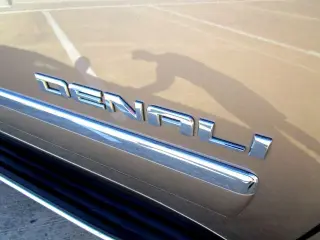2013 GMC YUKON