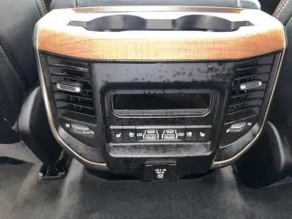 Ram 1500 2021 4x4 Limited Longhorn 4dr Crew Cab 5.6 ft. SB Pickup