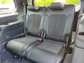 Jeep Grand Cherokee L 2023 4x2 Laredo X 4dr SUV