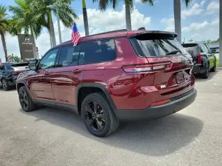 Jeep Grand Cherokee L 2023 4x2 Laredo X 4dr SUV