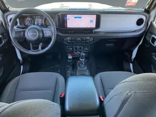 Jeep Wrangler 2025 4x4 Sport 4dr SUV