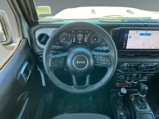 Jeep Wrangler 2025 4x4 Sport 4dr SUV