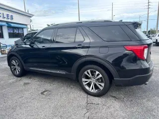 Ford Explorer 2020 AWD Platinum 4dr SUV