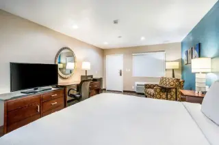 CUARTO DE RENTA EN ONTARIO