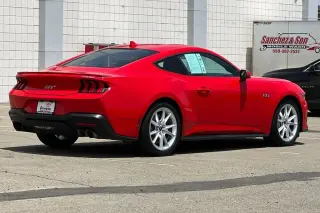 2024 Ford Mustang GT Premium
