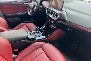 2023 BMW X4 xDrive30i