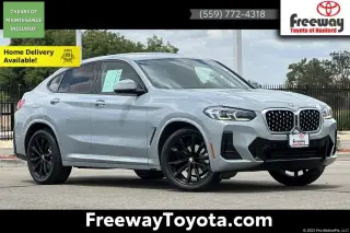 2023 BMW X4 xDrive30i
