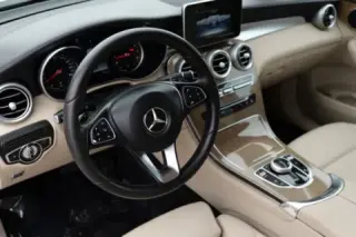 2018 Mercedes-Benz GLC 300
