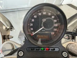 2016 Harley-Davidson Sportster XL883L
