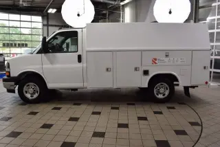 2025 Chevrolet Express Cutaway 3500