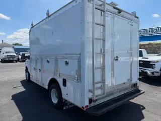 2023 Ford E-Series Cutaway