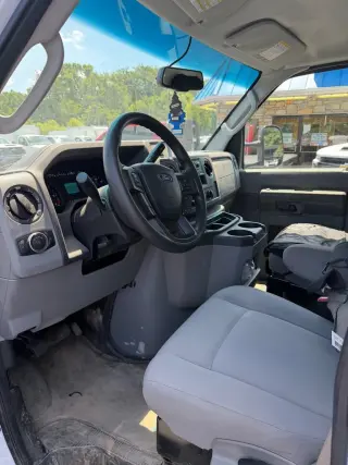 2023 Ford E-Series Cutaway
