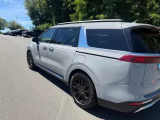 2022 Kia Carnival