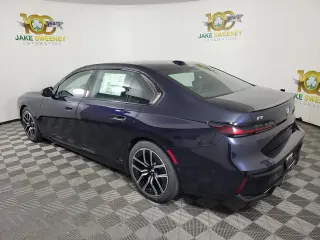 2026 BMW i7