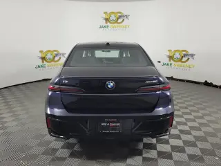 2026 BMW i7