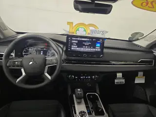 2026 Mitsubishi Outlander