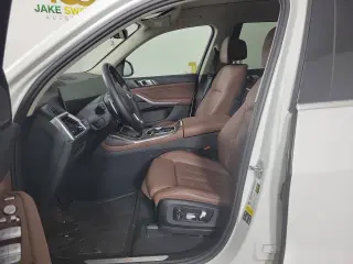 2024 BMW X7