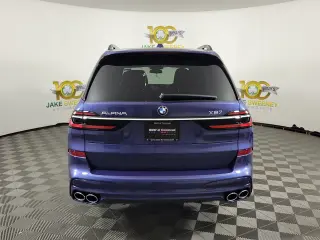 2026 BMW XB7