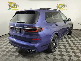2026 BMW XB7